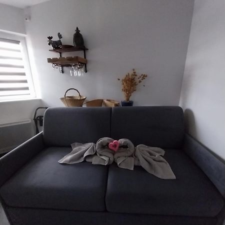 Villa Le Petit Nid De Muzy à Muzy  Extérieur photo