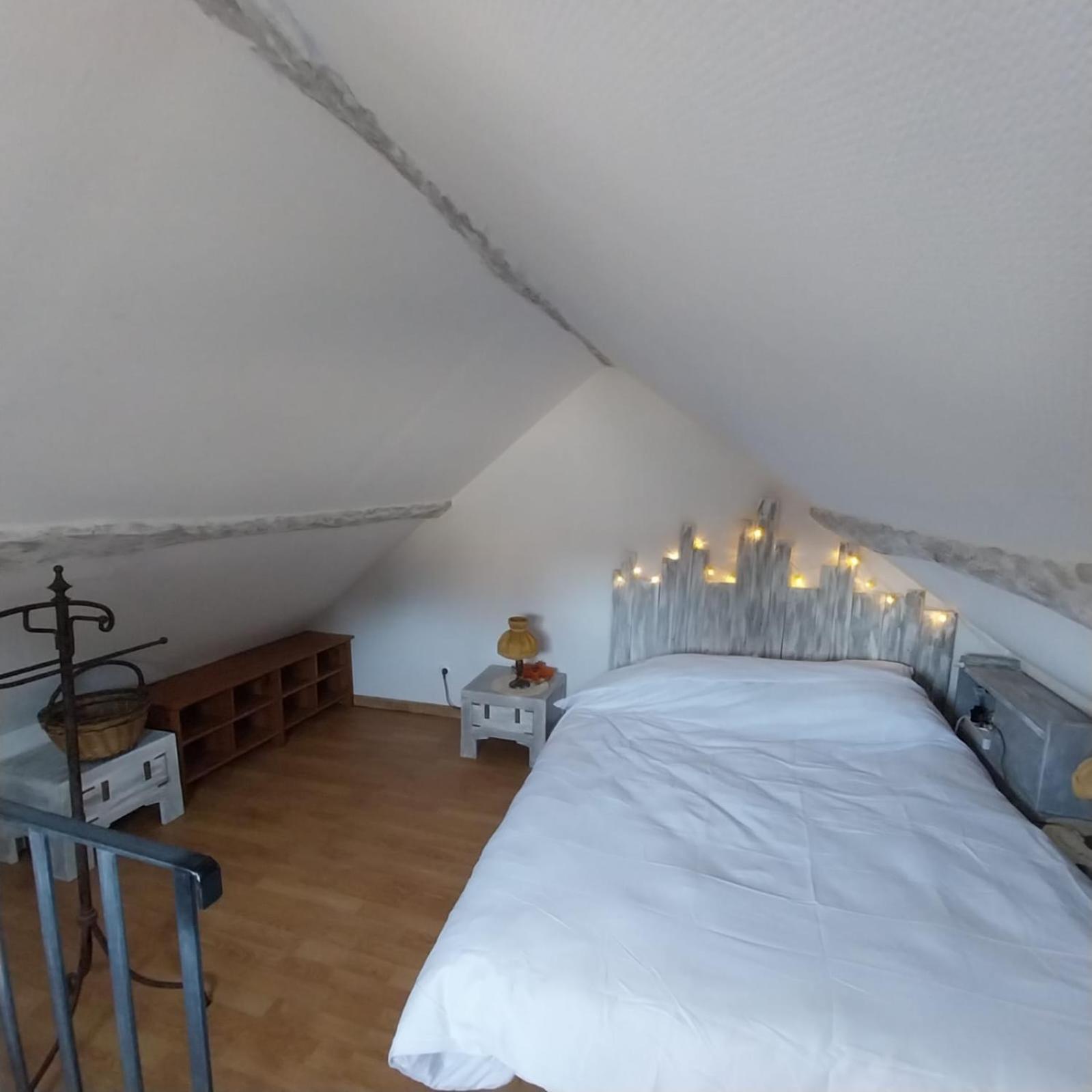 Villa Le Petit Nid De Muzy à Muzy  Extérieur photo